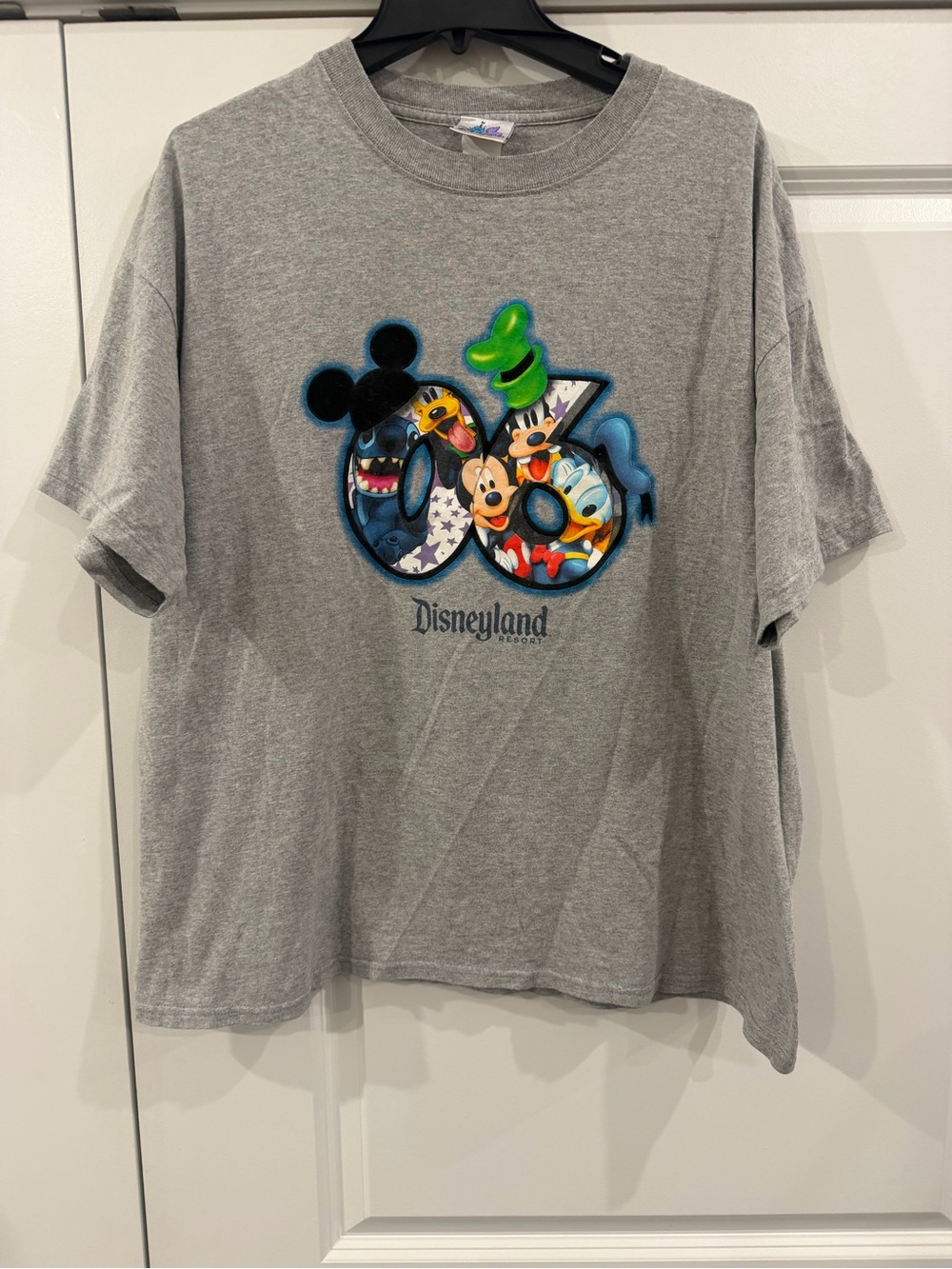 Vintage Disney Resort 2006 T Shirt